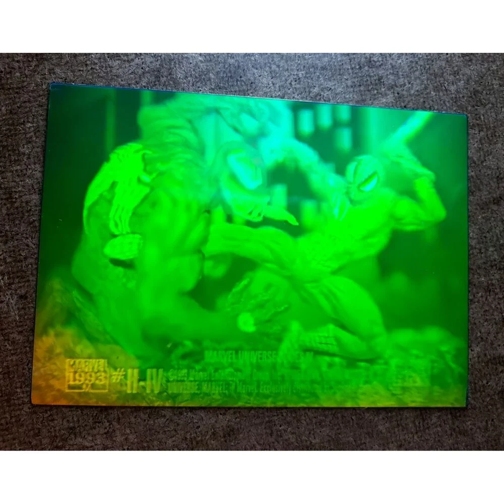1993 SKYBOX MARVEL UNIVERSE HOLOGRAM #1 OF 5 GREEN HOLO VAR! W/Plastic Protector